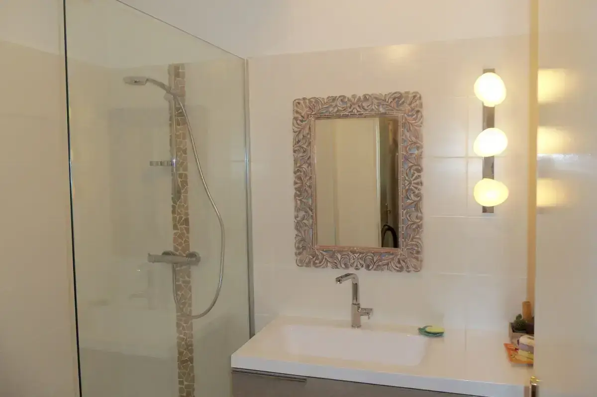 Artisan de la salle de bain