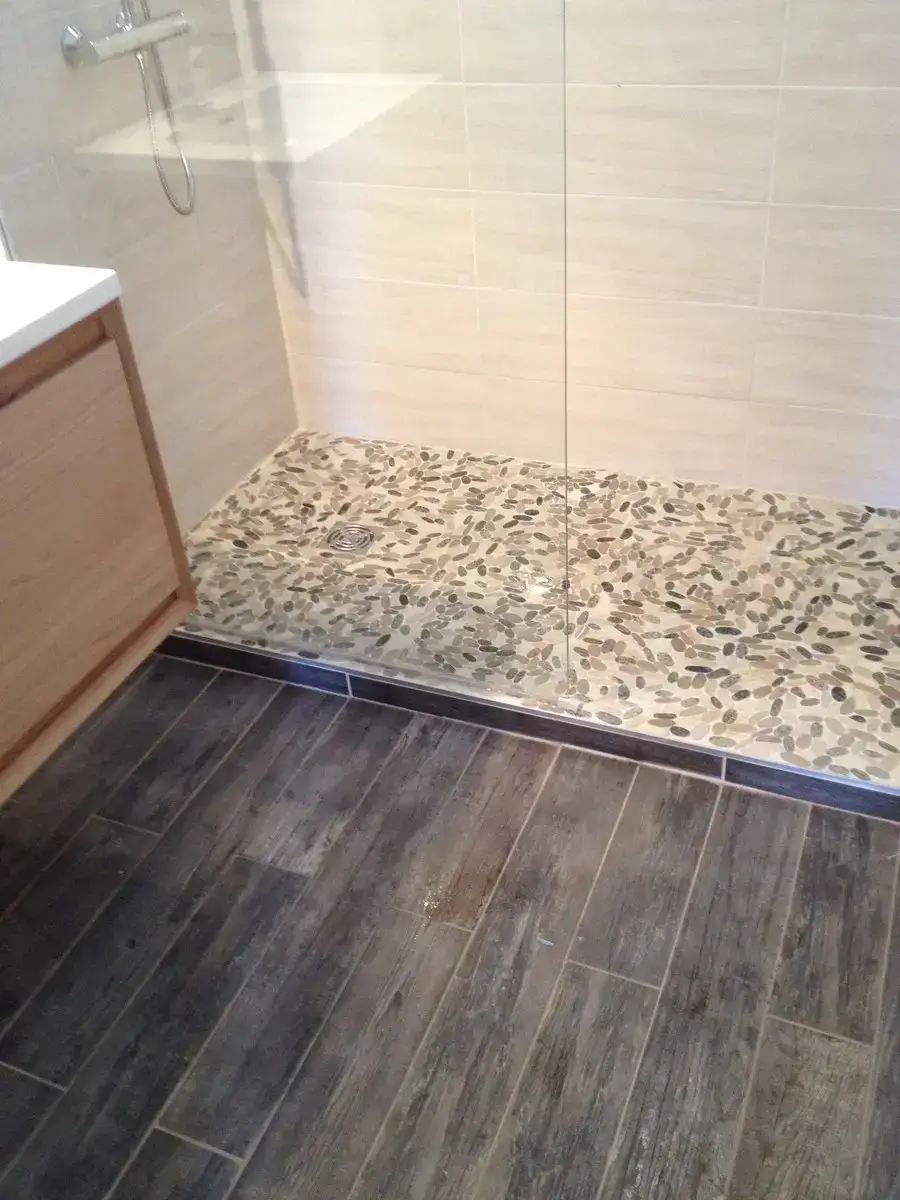 Une nouvelle salle de bain - Image 1