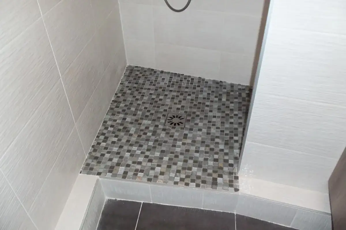 Meuble de salle de bain à Marseille - Image 1