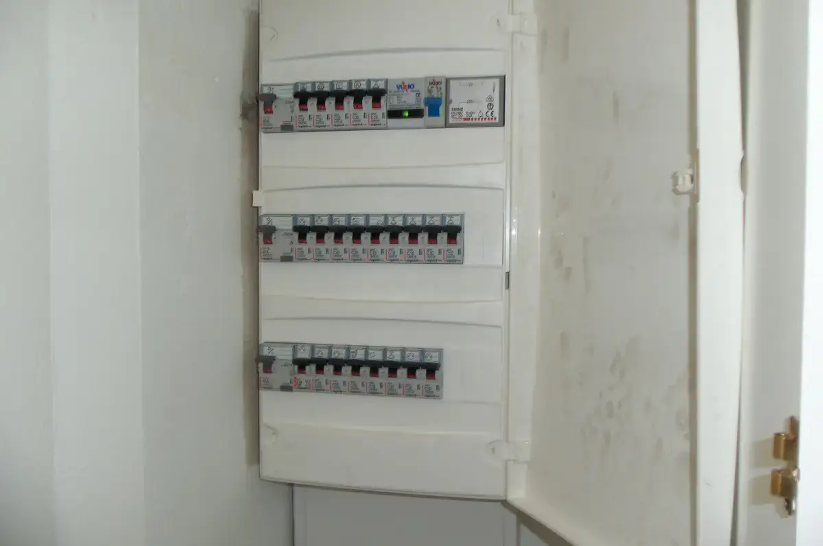 travaux de renovation électrique  marseille